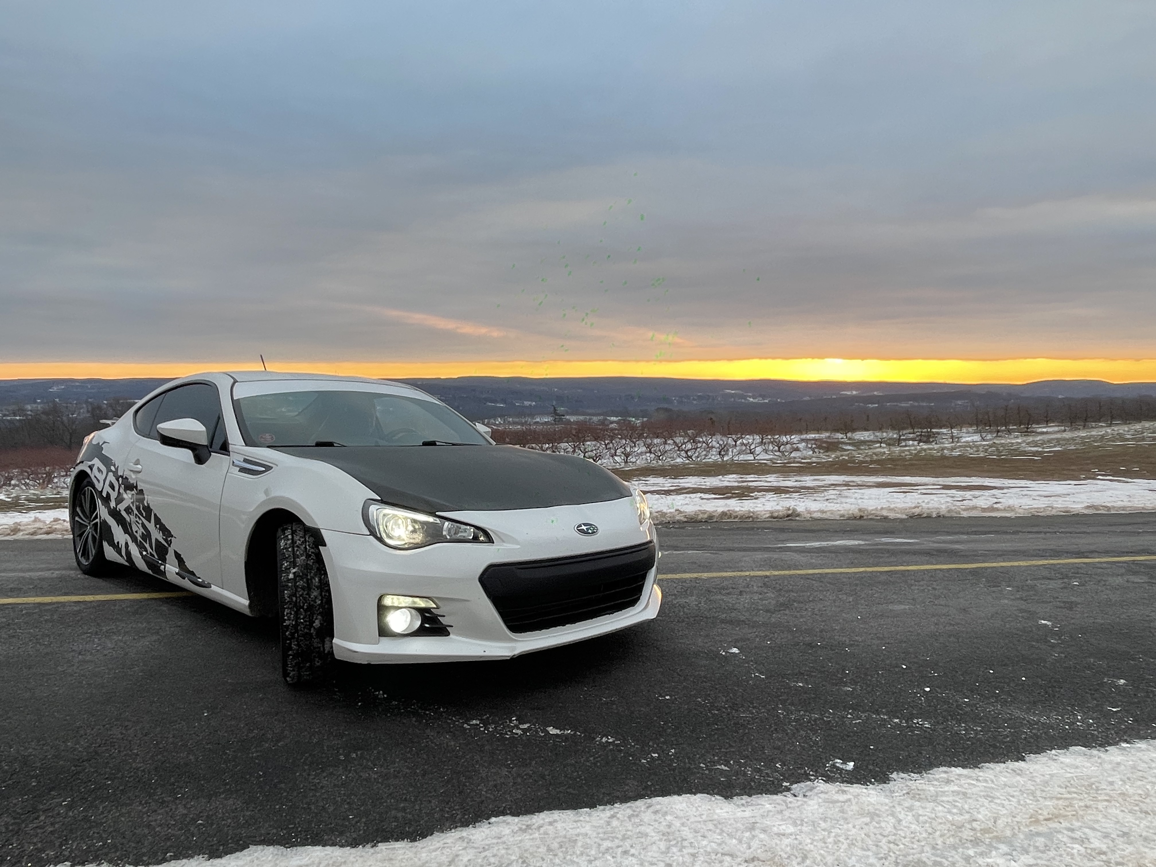 2013 Subaru BRZ Limited - 6 Speed FA20 Boxer with Toyota D-4S Dual Injection, TORSEN LSD, Japan-Built — photo 18